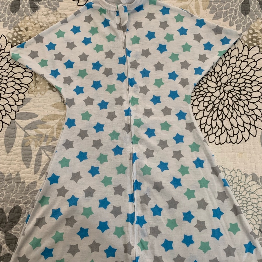 EUC stars Zipadee Zip baby sleep sack size small